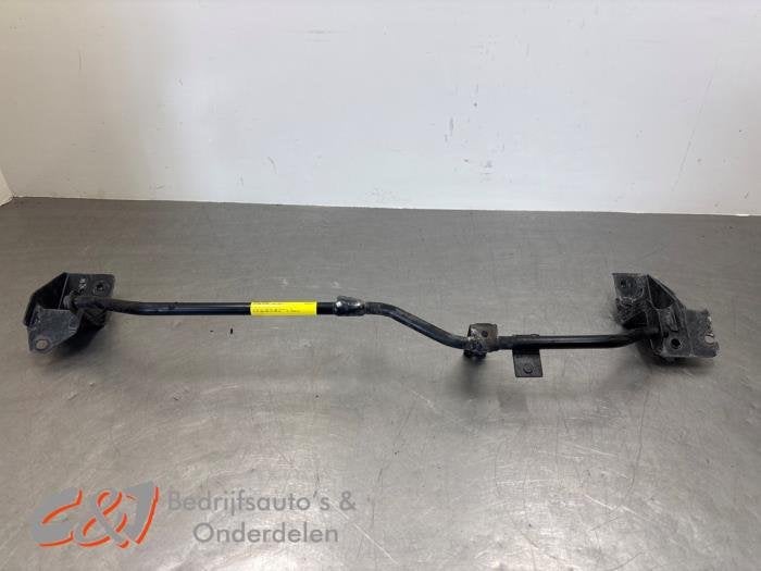 Barre radiateur d'un Nissan NV300, -, 3 mois de garantie, Utilisé, -
