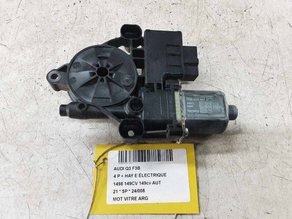 MOTOR RAAMMECHANIEK LINKS ACHTER Audi Q3 (F3B) (5Q0959407D), Info@audi.de, Audi, Audi AG, Achter