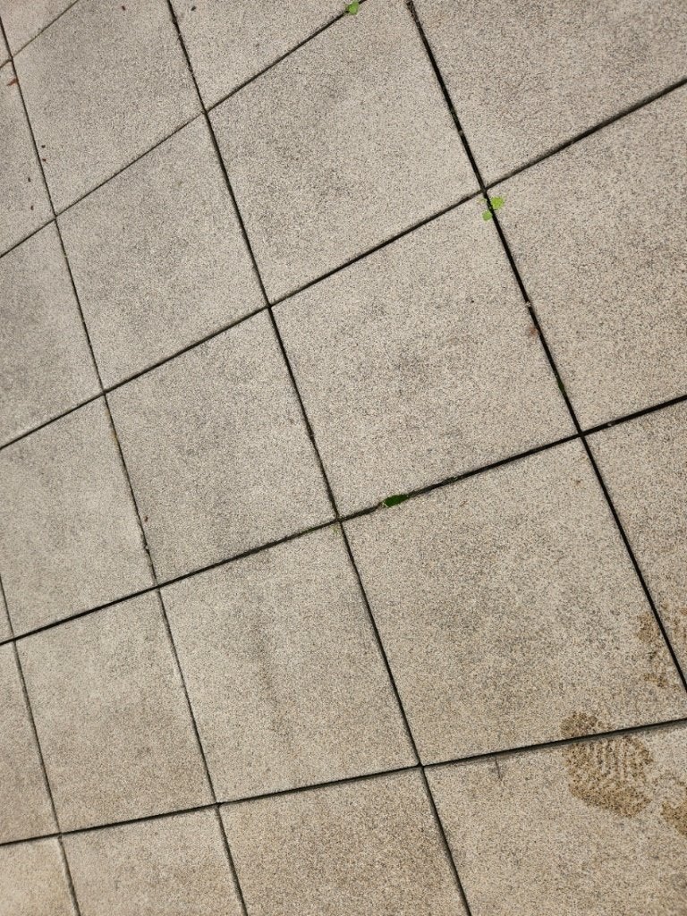 145m2 Marlux Terrastegel te koop 40x40 (zelf uit te breken), Ophalen, Gebruikt, 10 m² of meer, Terrastegels