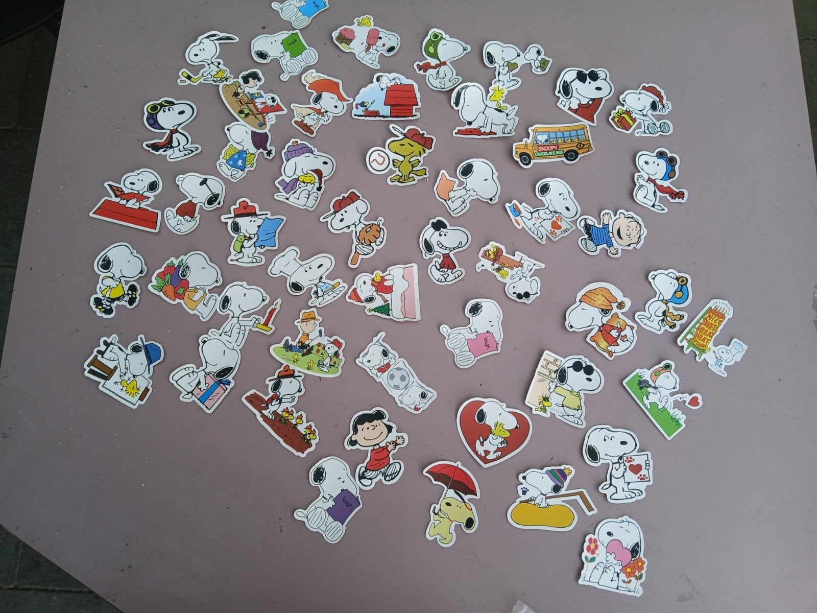 50 SNOOPY stickers voor op de laptop gsm drinkbus, Ophalen of Verzenden