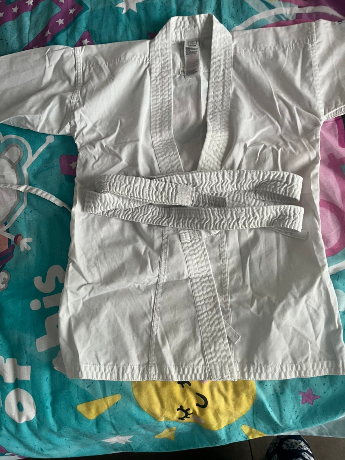 Karate-outfit en scheenbeschermers, Sport en Fitness, Maat S, Ophalen, Zo goed als nieuw, Karate