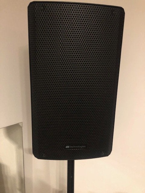 DB TECHNOLOGIES SYA12 ACTIVE FULL RANGE SPEAKER SET, Ophalen, Zo goed als nieuw, Minder dan 500 watt, P.A.