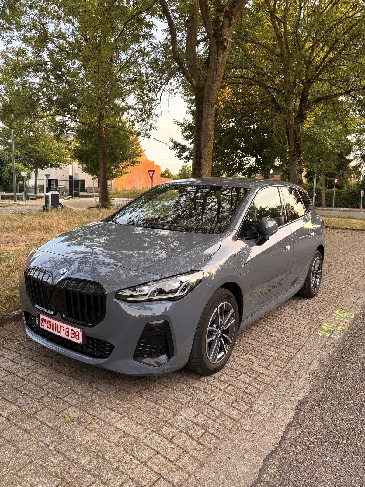 BMW 225e xDrive Active Tourer M Sport, Auto's, Automaat, Zwart, Overige kleuren, Vierwielaandrijving