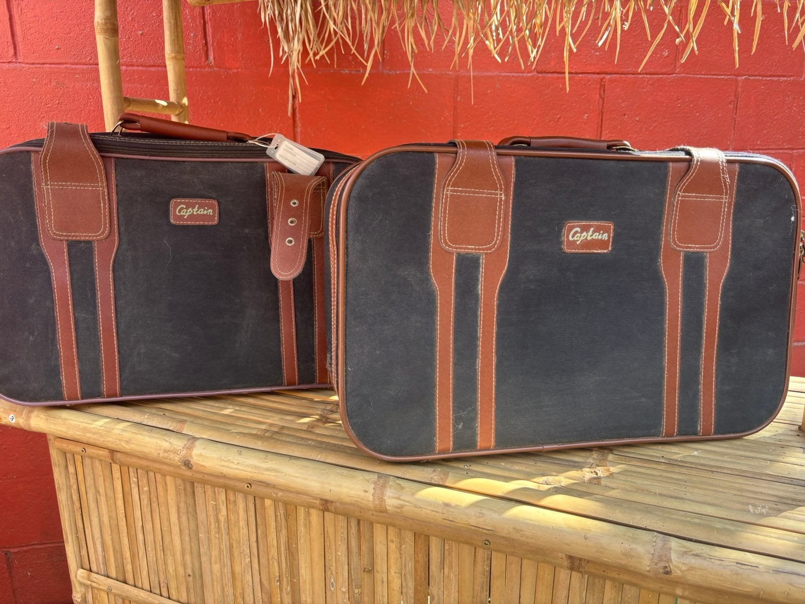 2 petites valises Captain, Bijoux, Sacs & Beauté, Valises, Enlèvement, Utilisé