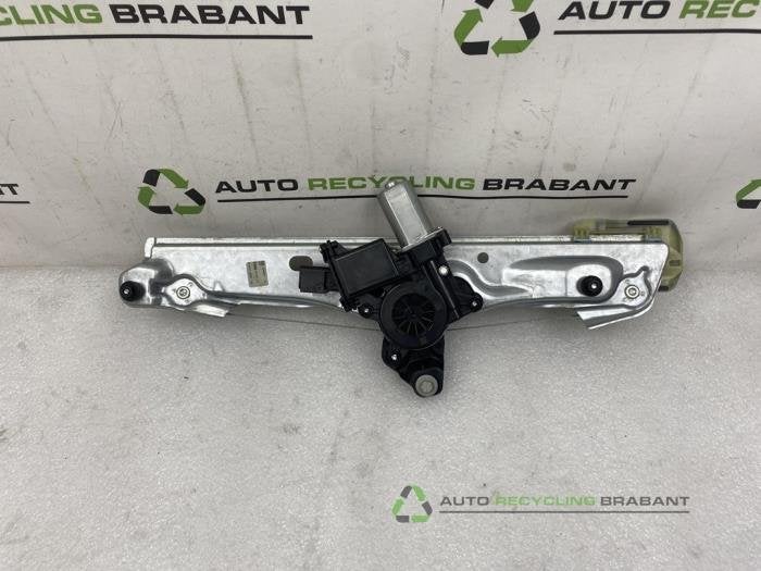 Mécanique vitre 4portes arrière gauche d'un Opel Astra, -, 3 mois de garantie, Utilisé, -