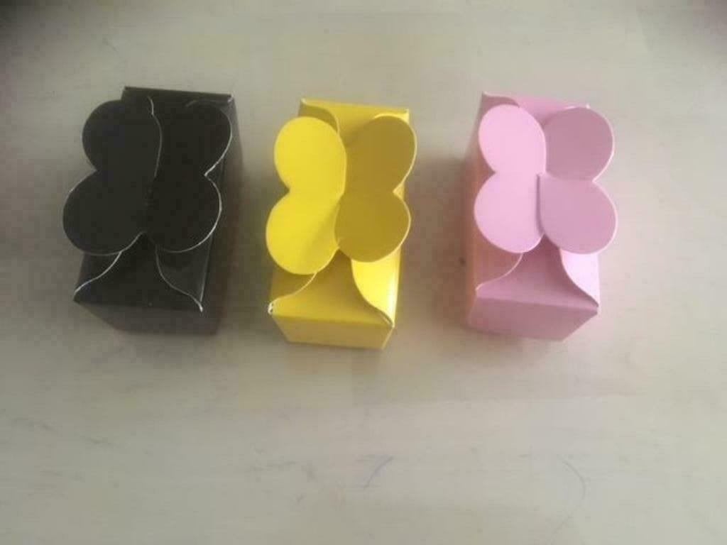Vlinderdoosjes in 3 kleuren van Bb collectie UITVERKOOP, Ophalen of Verzenden, Nieuw, Kraamcadeau