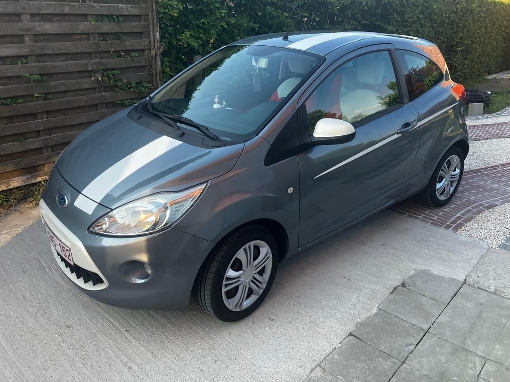 Te koop Ford Ka, Auto's, Voorwielaandrijving, 1242 cc, 4 cilinders, Ka
