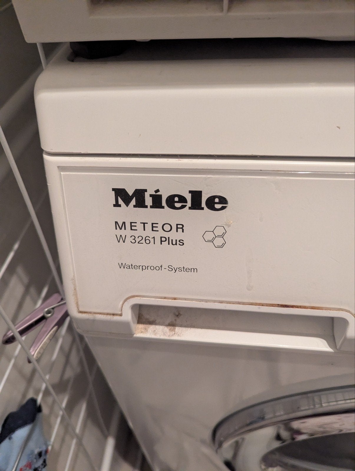 Machine a lessiver Miele deja utilisee, Enlèvement