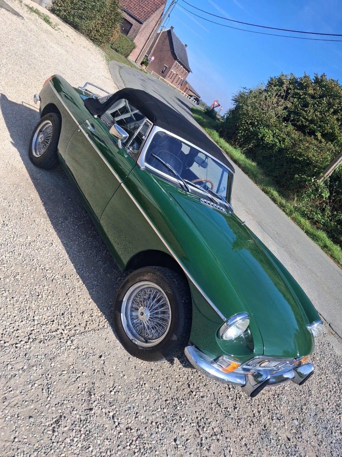 MGB, foto 2