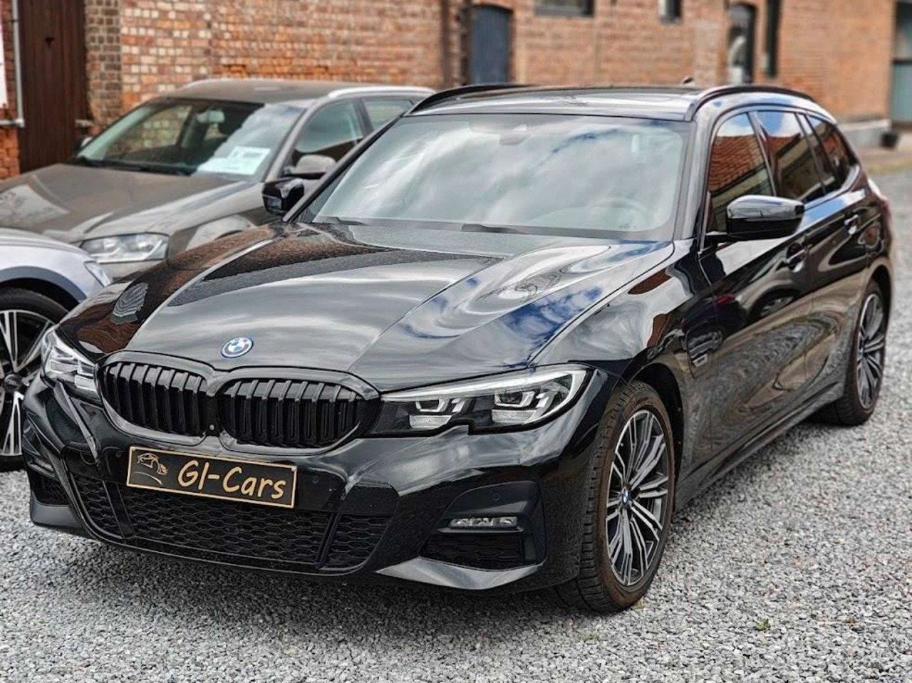 BMW 3 Serie 330 Touring 330e PHEV M-pakket (bj 2021), Auto's, Automaat, 1998 cc, Achterwielaandrijving, 4 cilinders
