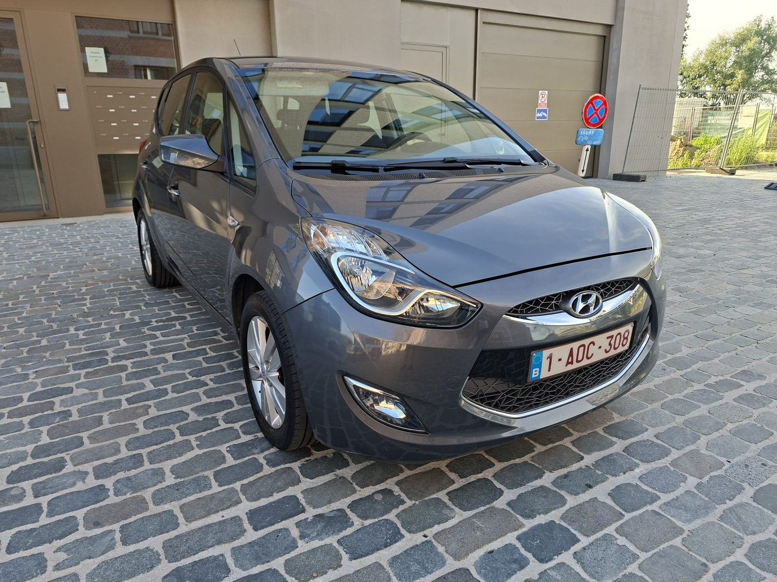 Hyundai iX20 - 92700km - Airco, Auto's, Hyundai, Voorwielaandrijving, Euro 5, Stof, Zwart