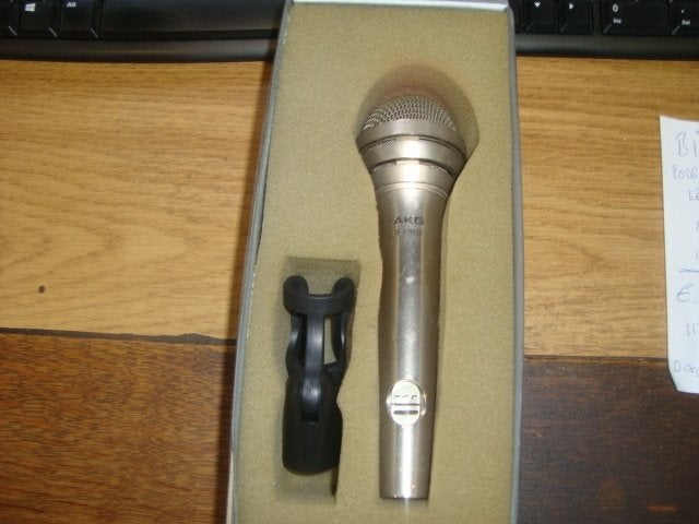 Gebruikt: AKG D320B microfoon 20260408, Muziek en Instrumenten, Ophalen of Verzenden, Gebruikt, Zangmicrofoon