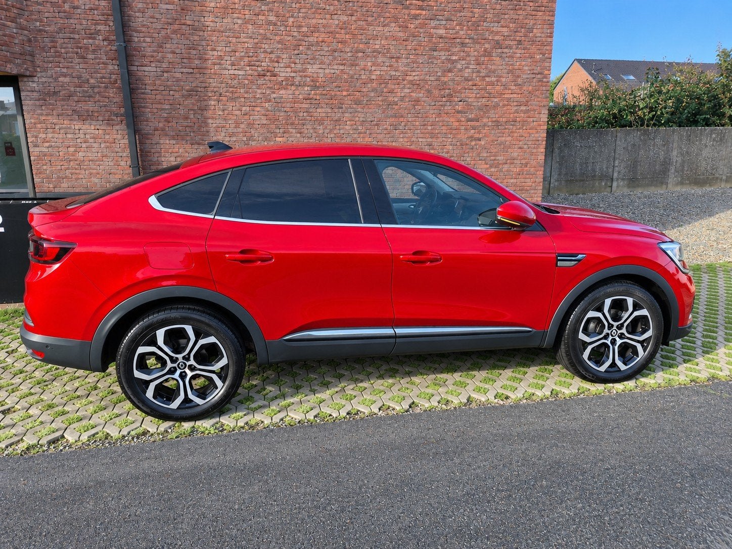renault arkana, Autos, Rouge, Achat, Noir, 5 portes