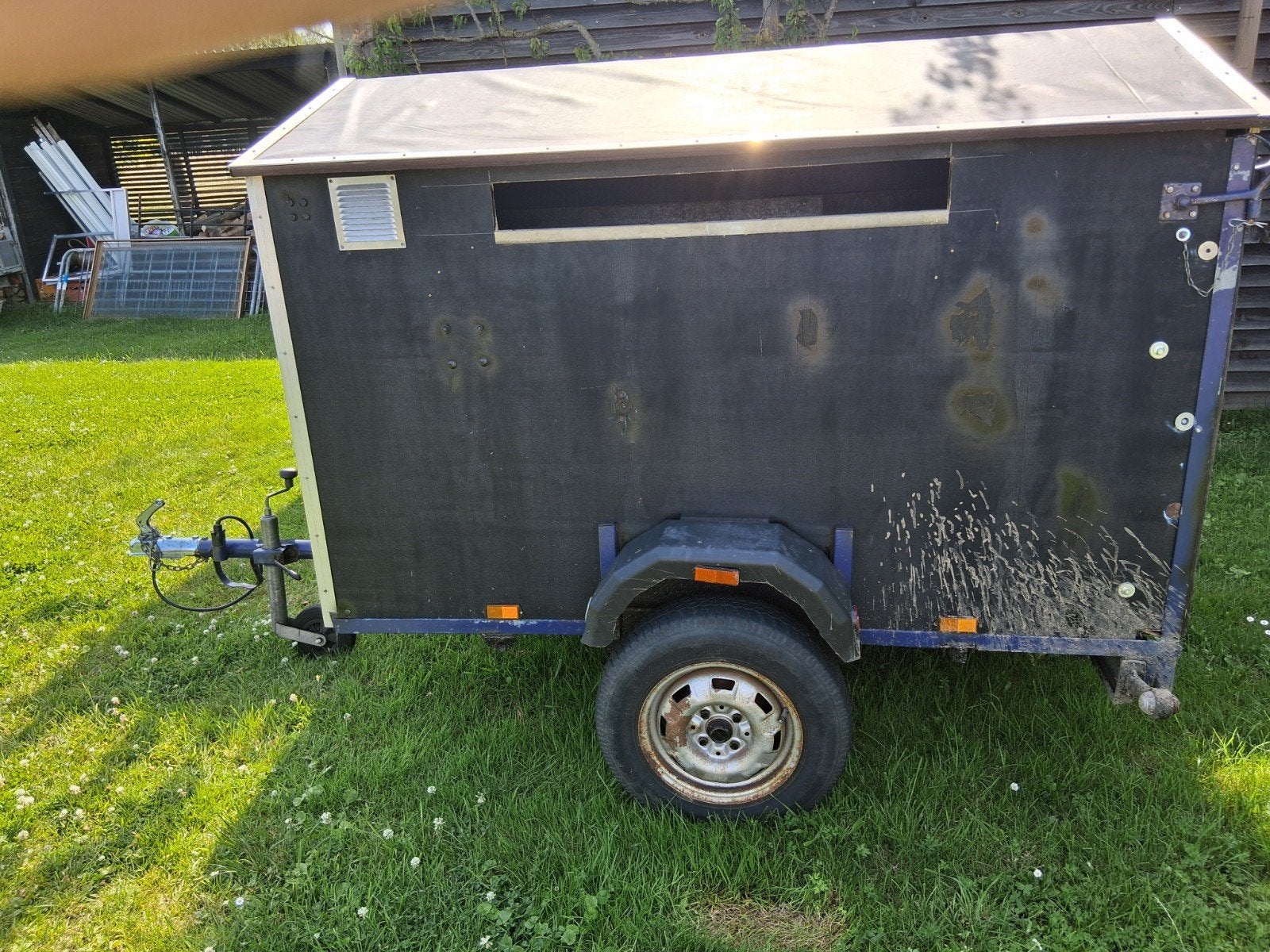 Dierenaanhangwagen, Plusieurs animaux, Mouton, 3 à 5 ans