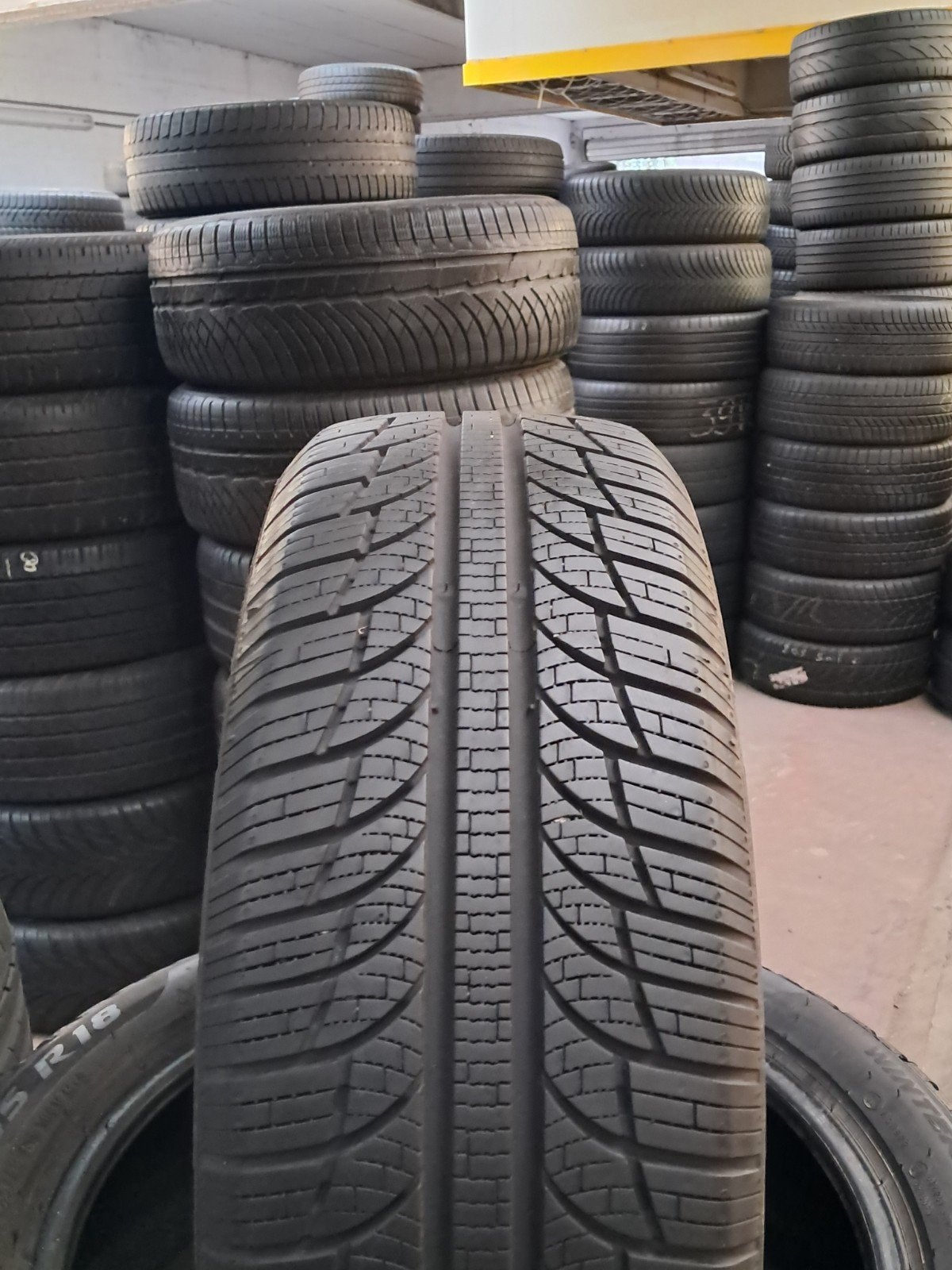 18555r15 185 55 r15 185/55/r15 demont (Nouveau)avec montage, Autos : Pièces & Accessoires