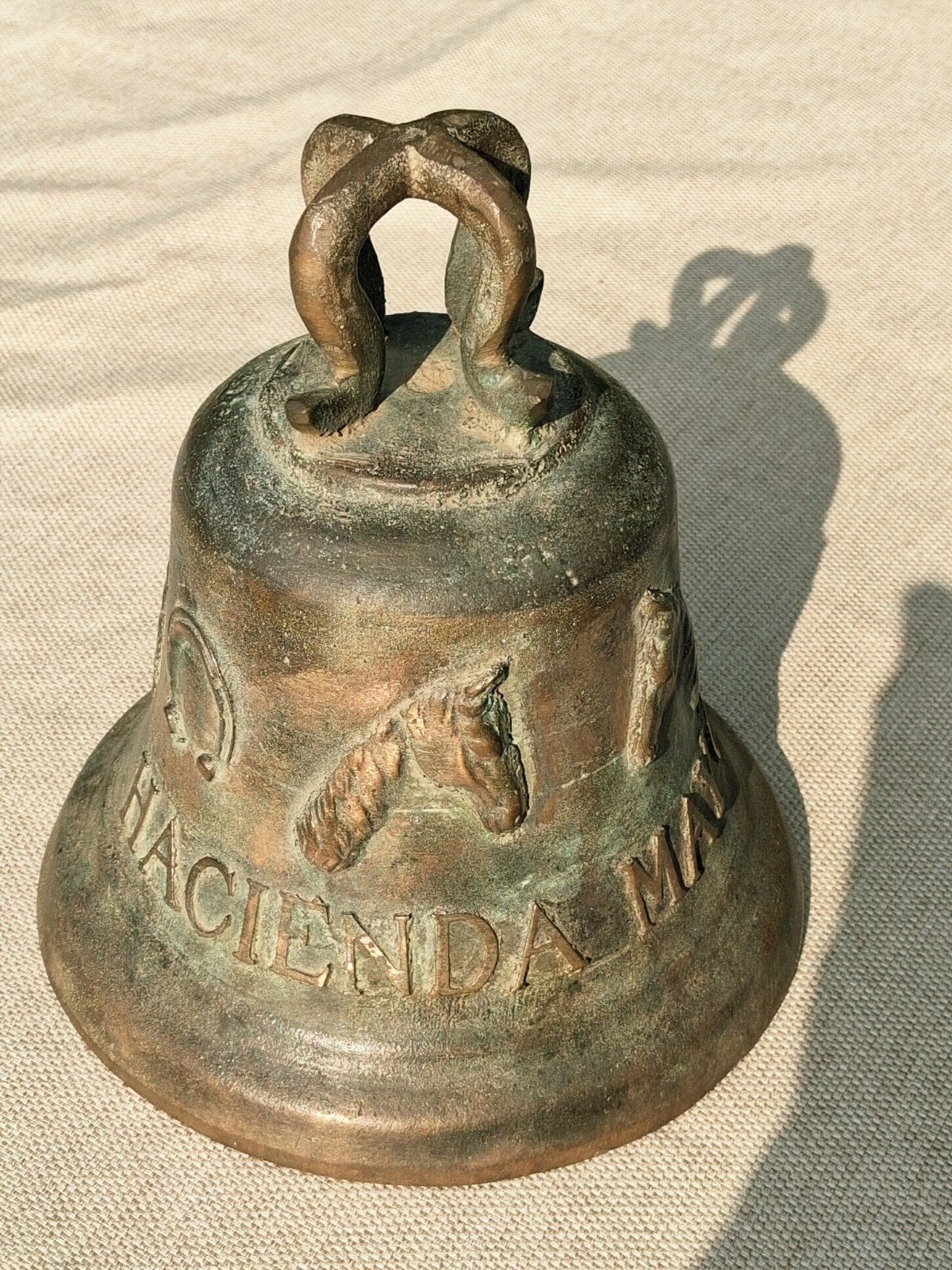 antieke Spaanse bronzen bel Hacienda Mayor, Antiek en Kunst, Ophalen of Verzenden, Brons