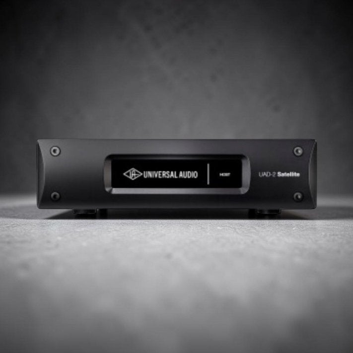 Universal audio satellite Octo tb2, Ophalen of Verzenden, Zo goed als nieuw, Audio