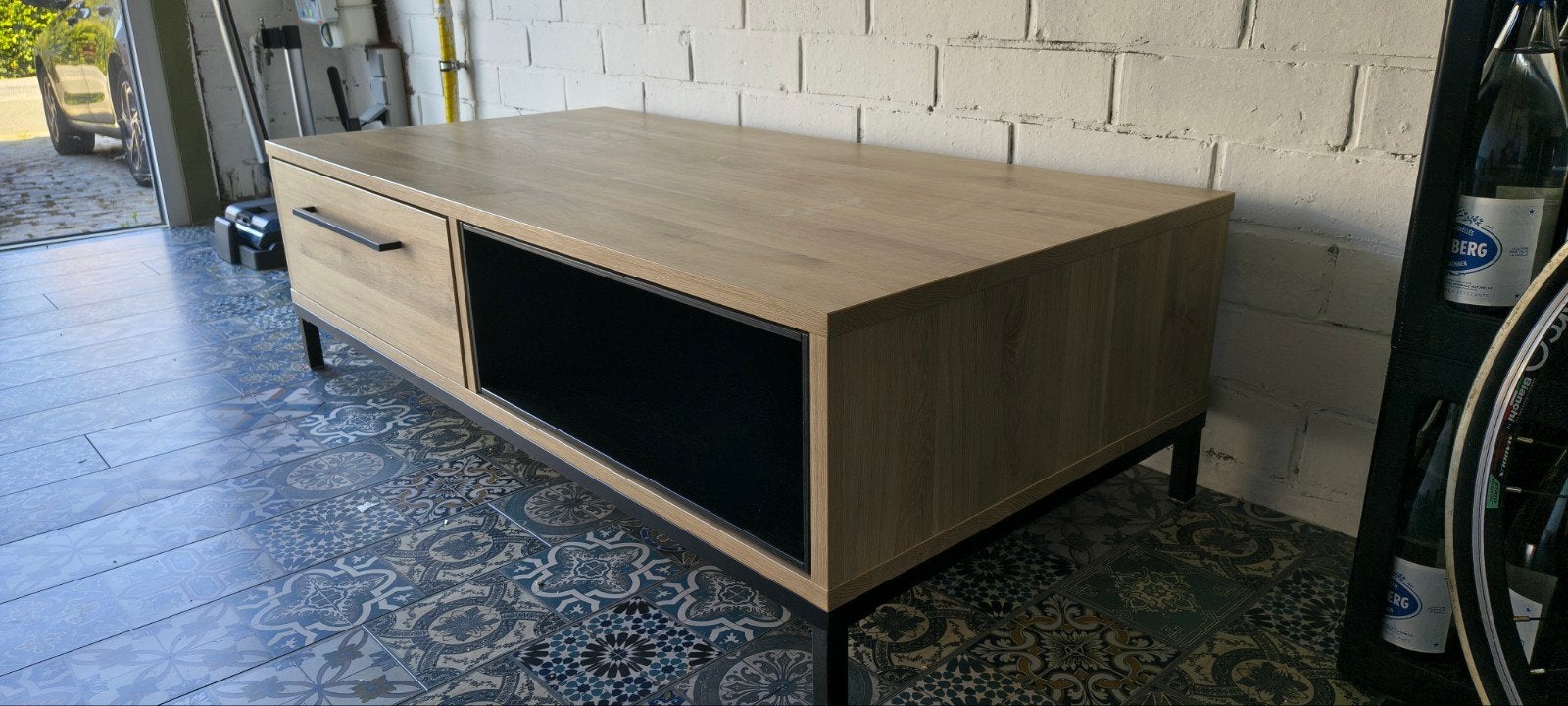 Robuuste salontafel met lade - goede staat, 100 tot 150 cm, 50 tot 100 cm, Zo goed als nieuw, Ophalen