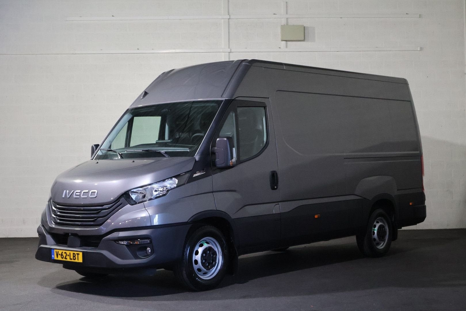 Iveco Daily 35S18 Hi-Matic L2 H2 Airco Navigatie Trekhaak Di, Argent ou Gris, Achat, Iveco, Capteur de stationnement