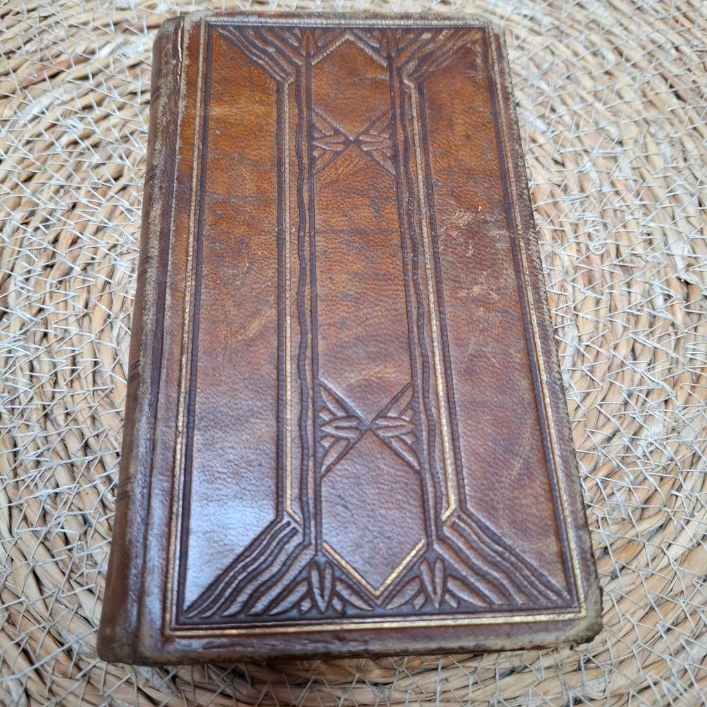 Livre - Missel ancien, Enlèvement ou Envoi