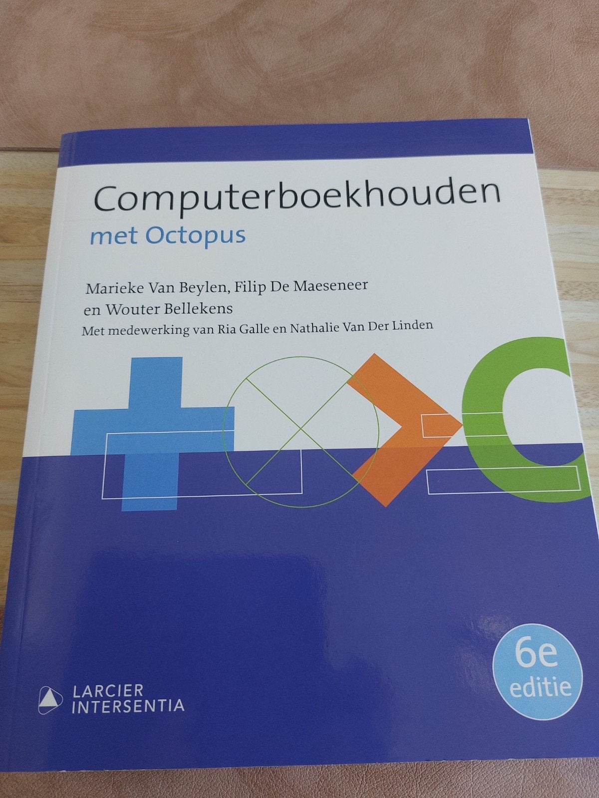 Computerboekhouden met Octopus, Boeken, Ophalen