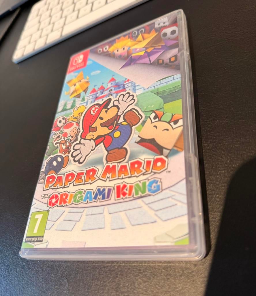 Paper Mario The Origami King - Nintendo Switch - Nieuw, Games en Spelcomputers, Ophalen, Zo goed als nieuw, Vechten