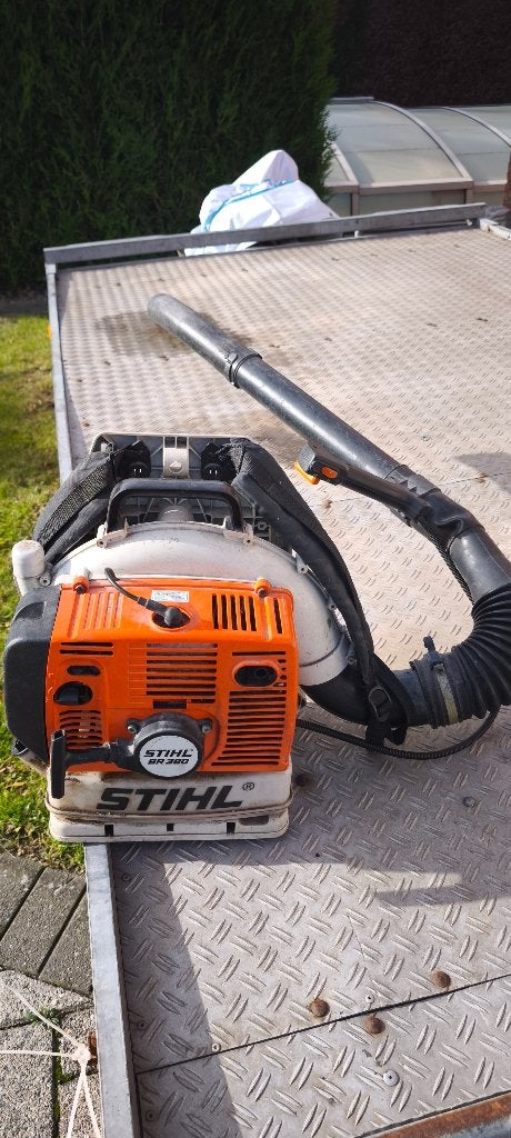 Stihl ruggedragen bladblazer 2-takt, Ophalen, Ruggedragen, Zo goed als nieuw, Stihl