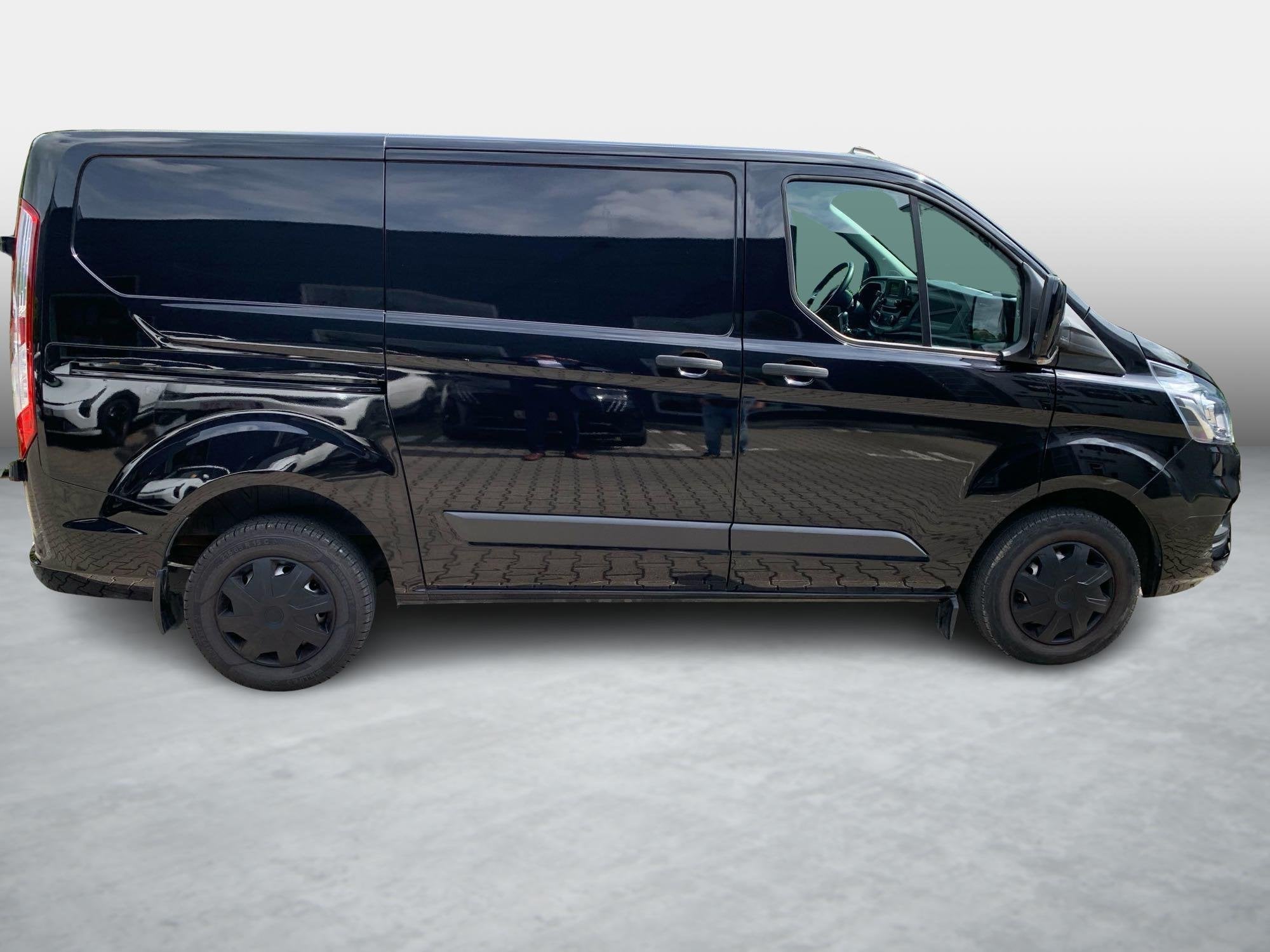 Ford Transit Custom 320S 2.0TD130ch/96Kw M6 FWD Trend, Auto's, Voorwielaandrijving, Dealer onderhouden, Gebruikt, Zwart