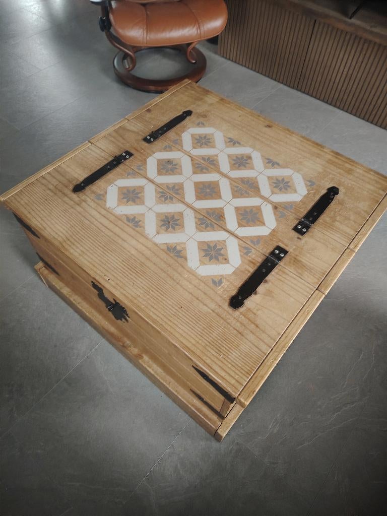 Table de salon coffre, Maison & Meubles, Moins de 50 cm, 50 à 100 cm, Carré, Enlèvement