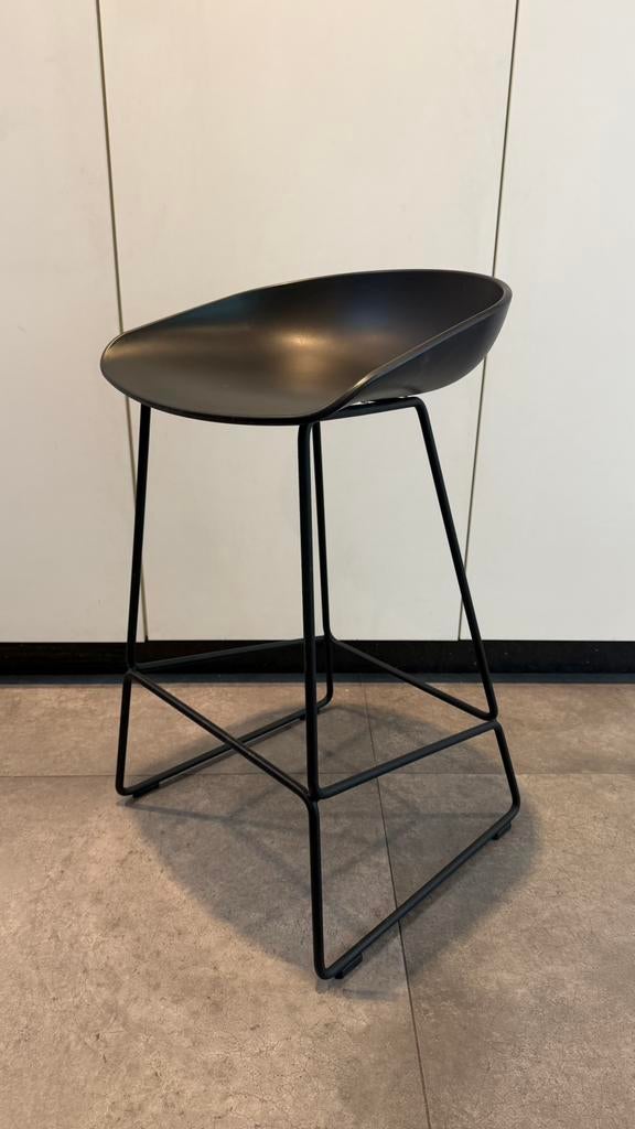 HAY About a stool zwart - AAS38 (3stuks), Huis en Inrichting, Ophalen, Met voetsteun, 60 tot 90 cm, Zo goed als nieuw