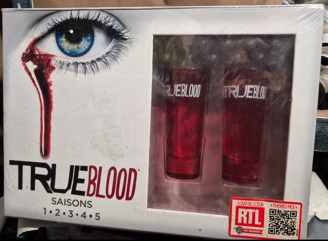 True Blood coffret collector 30 Dvd neuf, Enlèvement ou Envoi, Neuf, dans son emballage