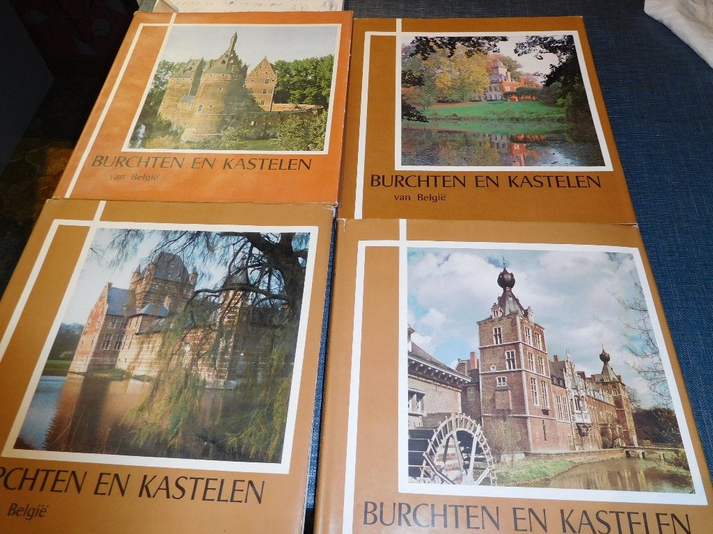gratis artis boeken, Boeken, Prentenboeken en Plaatjesalbums, Ophalen, Zo goed als nieuw