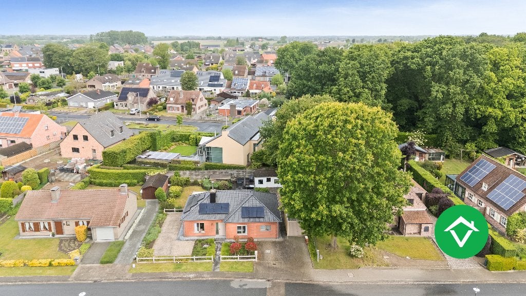 Alleenstaande woning; 3 slpk en garage gelegen te Wijnendale, Immo, 500 tot 1000 m², Vrijstaande woning, 3 kamers, Provincie West-Vlaanderen