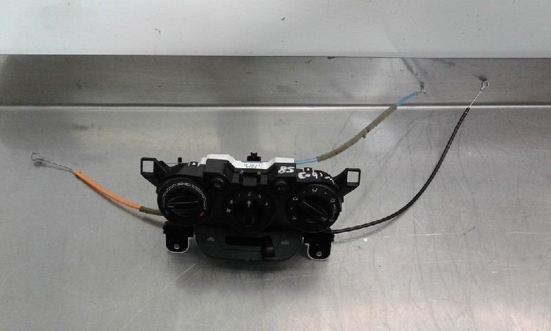 BEDIENINGSPANEEL VERWARMING Mazda 2 (DE) (01-2007/06-2015), Gebruikt, Mazda