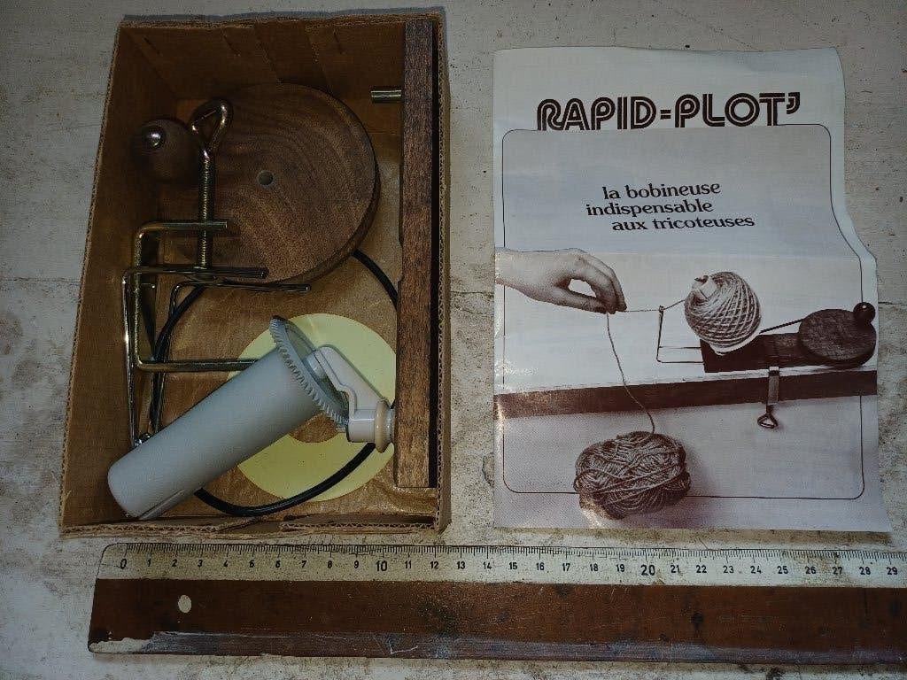 instrument  pour bobinage de laine, Enlèvement