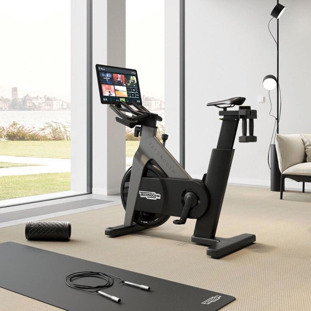 Technogym Indoor Bike (Nieuwprijs €4.850), Ophalen, Nieuw, Hometrainer