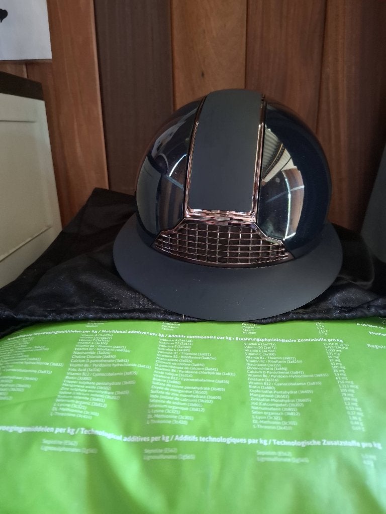 QHP CAP, Dieren en Toebehoren, Ophalen, Nieuw, QHP, M