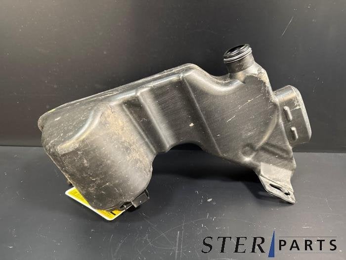 Réservoir lave-glace avant d'un Mercedes C-Klasse, 3 mois de garantie, Utilisé, -, -