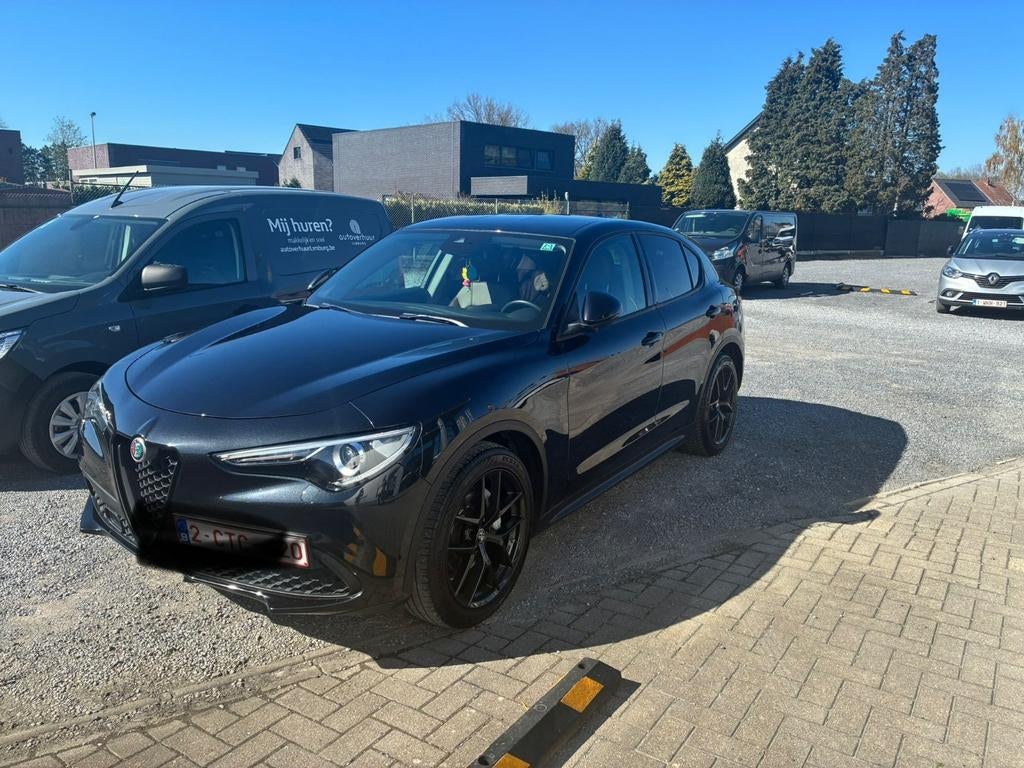 Alfa Romeo Stelvio 2.2 black Edition, Auto's, Particulier, Te koop, Trekhaak, Stelvio