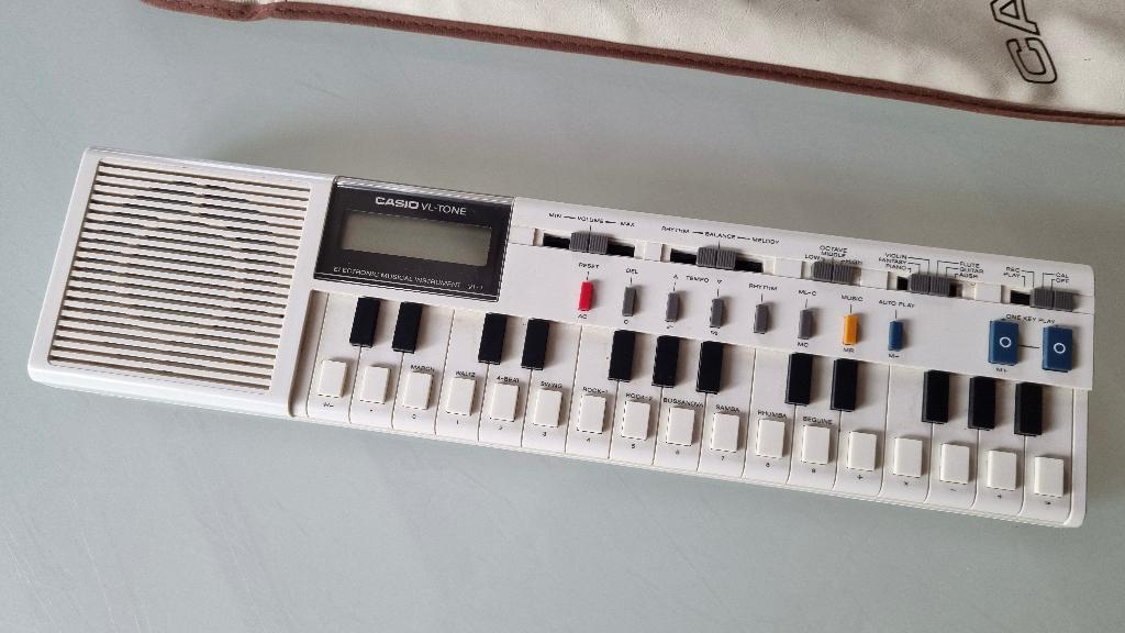 Vintage / CASIO VL-1 / VL-Tone Mini Keyboard & calculator, Collections, Enlèvement ou Envoi, Autres types