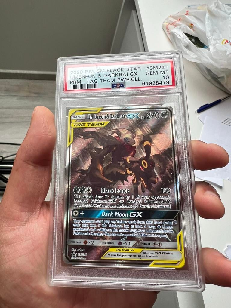 Umbreon darkrai gx, Hobby en Vrije tijd, Verzamelkaartspellen | Pokémon, Ophalen of Verzenden, Zo goed als nieuw