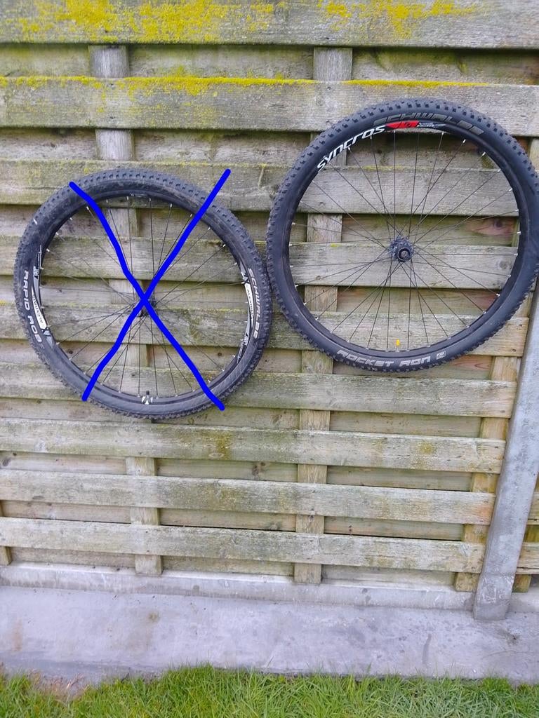Elf Fietswielen, Fietsen en Brommers, Fietsonderdelen, Gebruikt, Racefiets, Aluminium, Ophalen