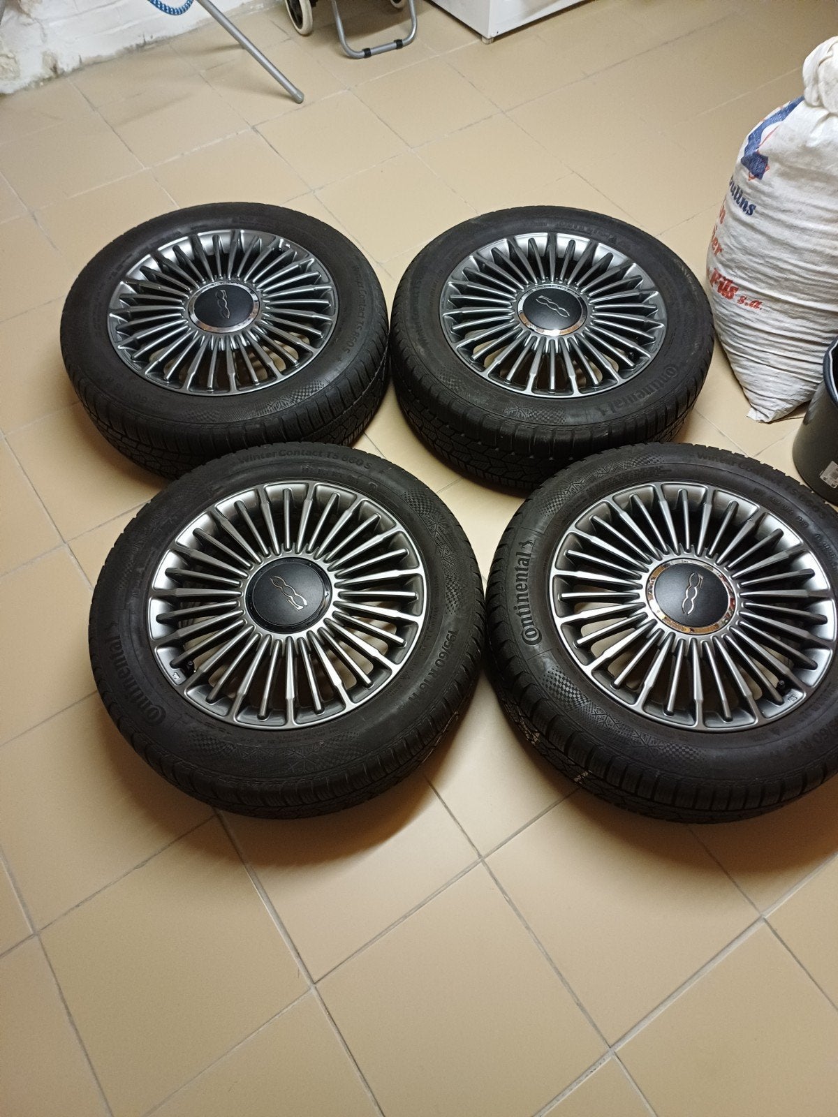 jantes fiat 500 16 come neuve pas de Griff pas de cou 4 true, Enlèvement, Jante(s)