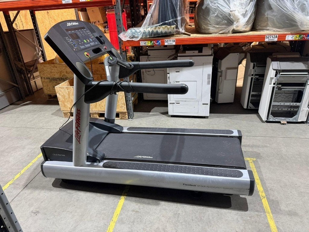 LOT TAPIS  ELLIPTIQUE LIFEFITNESS, Enlèvement ou Envoi