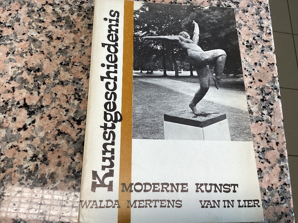 Moderne Kunst. Walda Mertens. Deel 3, Ophalen of Verzenden, Gelezen, Overige onderwerpen