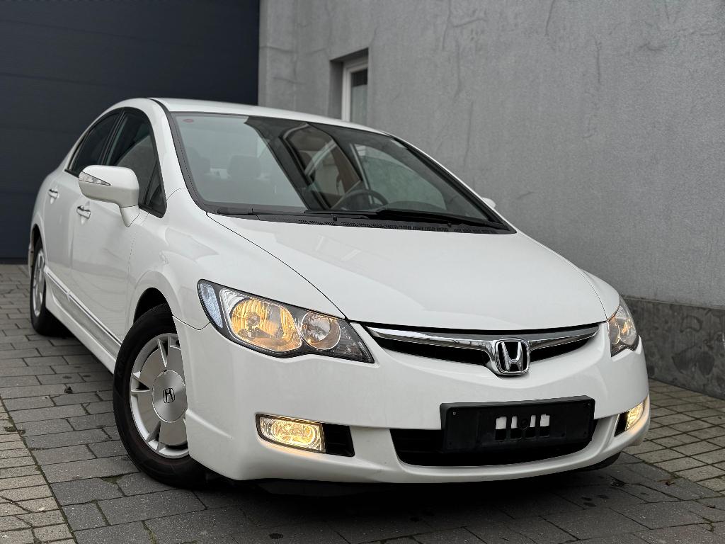 HONDA CIVIC 1.3 BENZINE 2007 AUTOMAAT 69000 KM GOEDE STAAT, Auto's, Honda, Automaat, 4 cilinders, Wit, Bedrijf