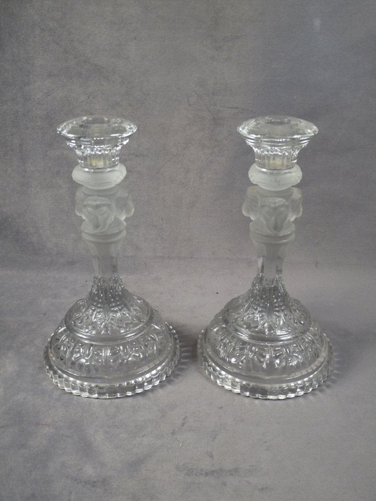 Kandelaars (2) met leeuwenkoppen. Glas, Antiek en Kunst, Ophalen of Verzenden, Glas