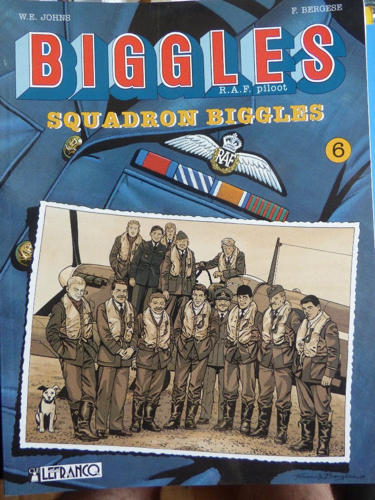 biggles ,  squadron biggles  ,   softcover, Boeken, Ophalen of Verzenden