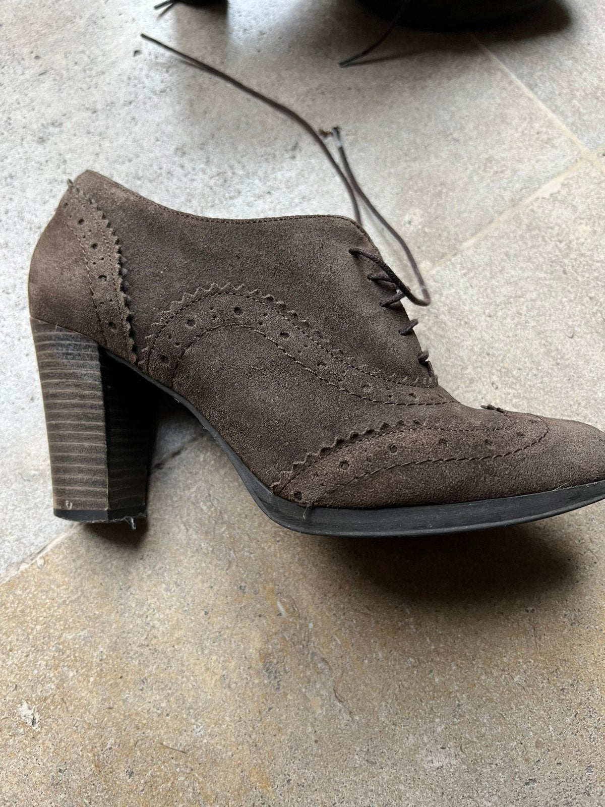 Veterschoenen maat 37, Ophalen, Bruin, Zo goed als nieuw, Schoenen met hoge hakken