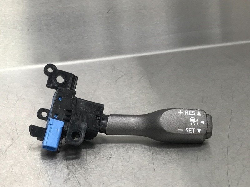 COMMUTATEUR DE REGULATEUR DE VITESSE Lexus LS (F4), Utilisé, Lexus